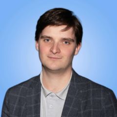 Гусельников Иван
